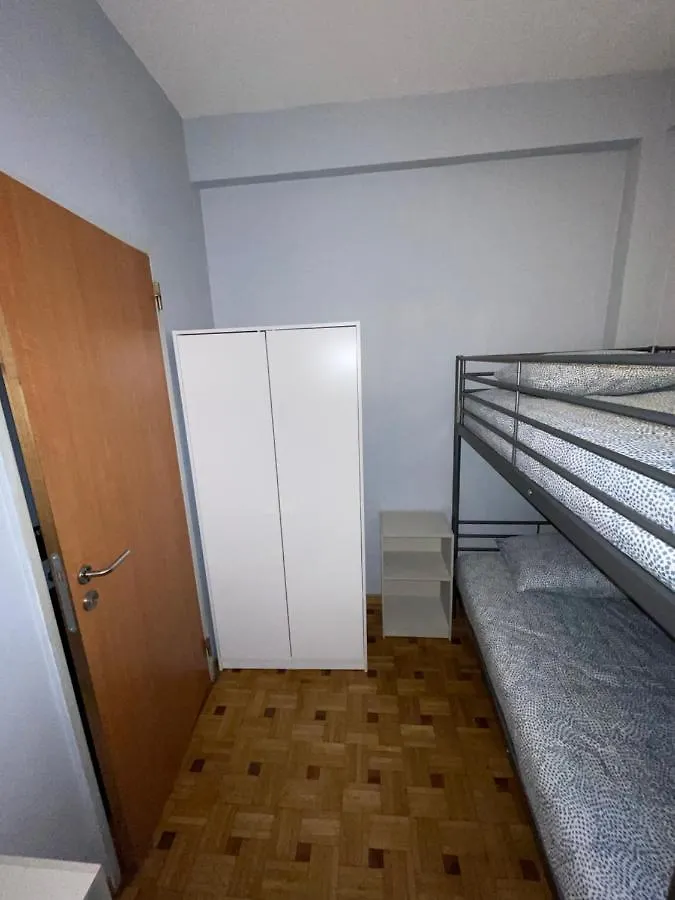 Belga Apartment,3 Bedrooms, Nr2 Αμβέρσα