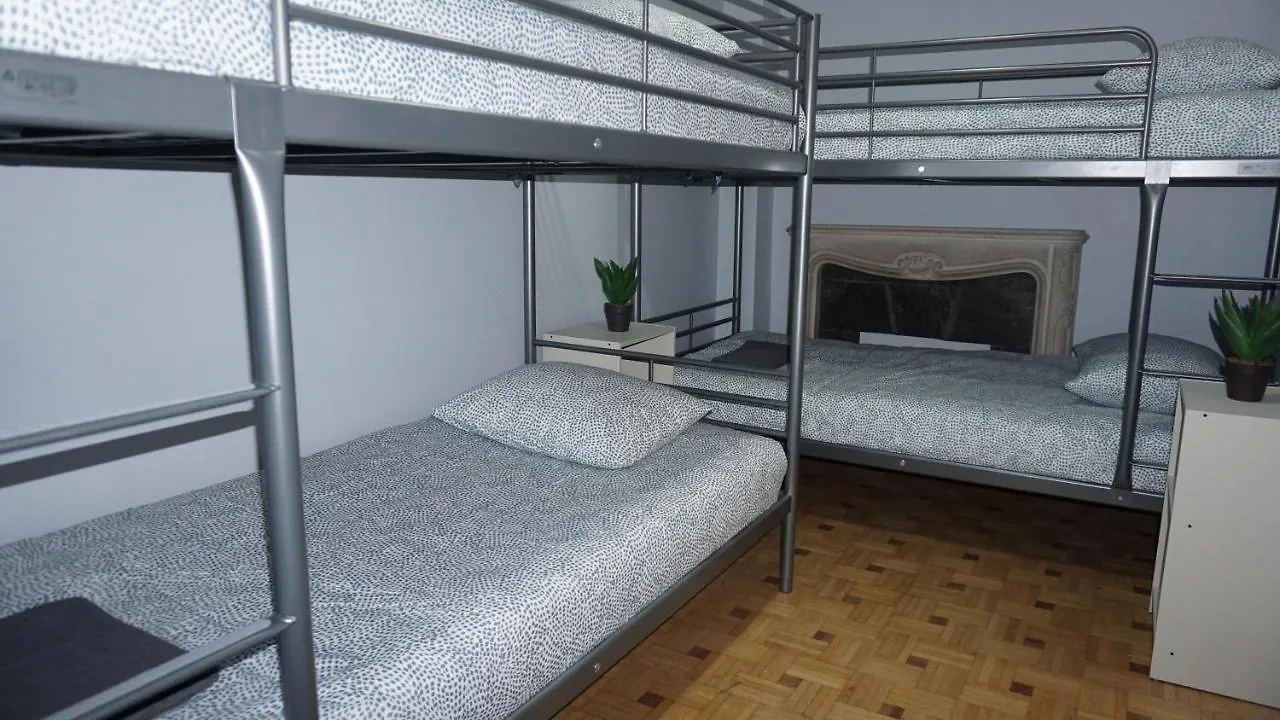 Belga Apartment,3 Bedrooms, Nr2 Αμβέρσα