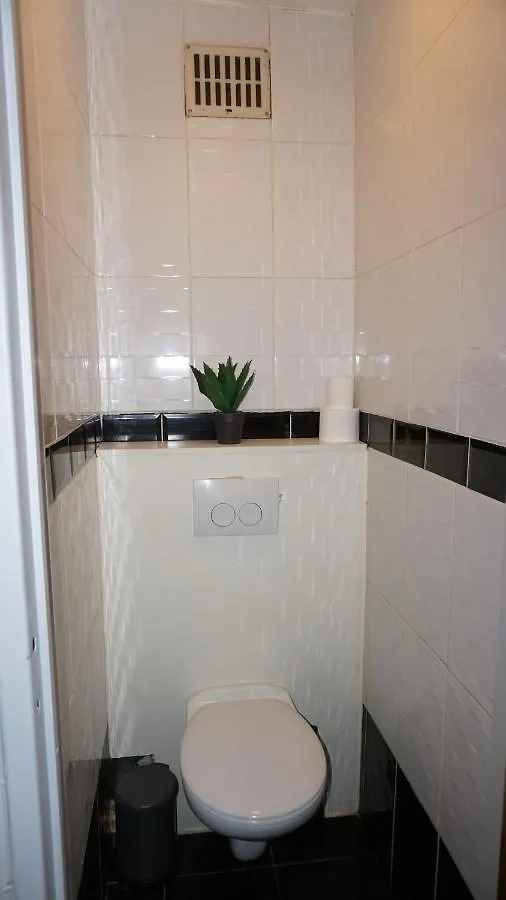 Belga Apartment,3 Bedrooms, Nr2 Αμβέρσα